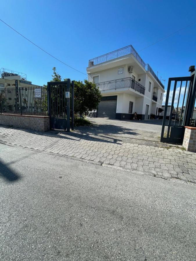 Donna Paola Hotel Pompei Luaran gambar